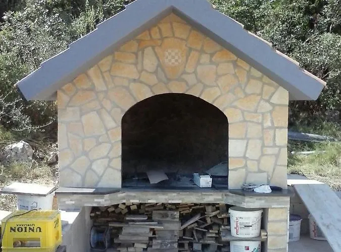 Apartman With Parking Space - 11782 *