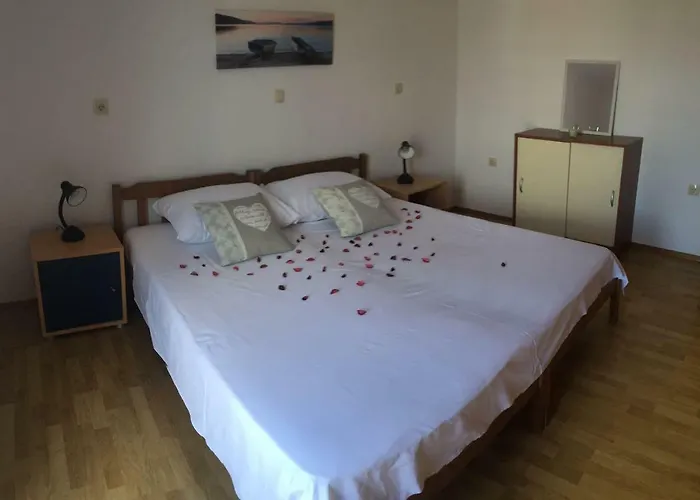 Apartman With Parking Space - 11782