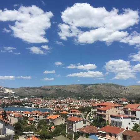 With Parking Space - 11782 Apartmán Trogir