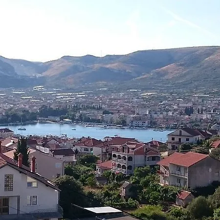 Apartmán With Parking Space - 11782 Trogir
