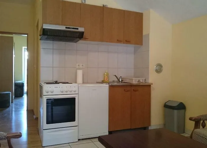 Appartement With Parking Space - 11782 Trogir